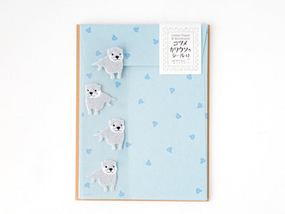 Letter set with fluffy sticker -great otter-