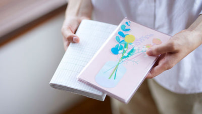 HITOTOKI Notebook -comic size "bouquet"-