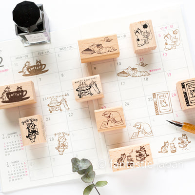 Pottering cat stamp small -notebook-