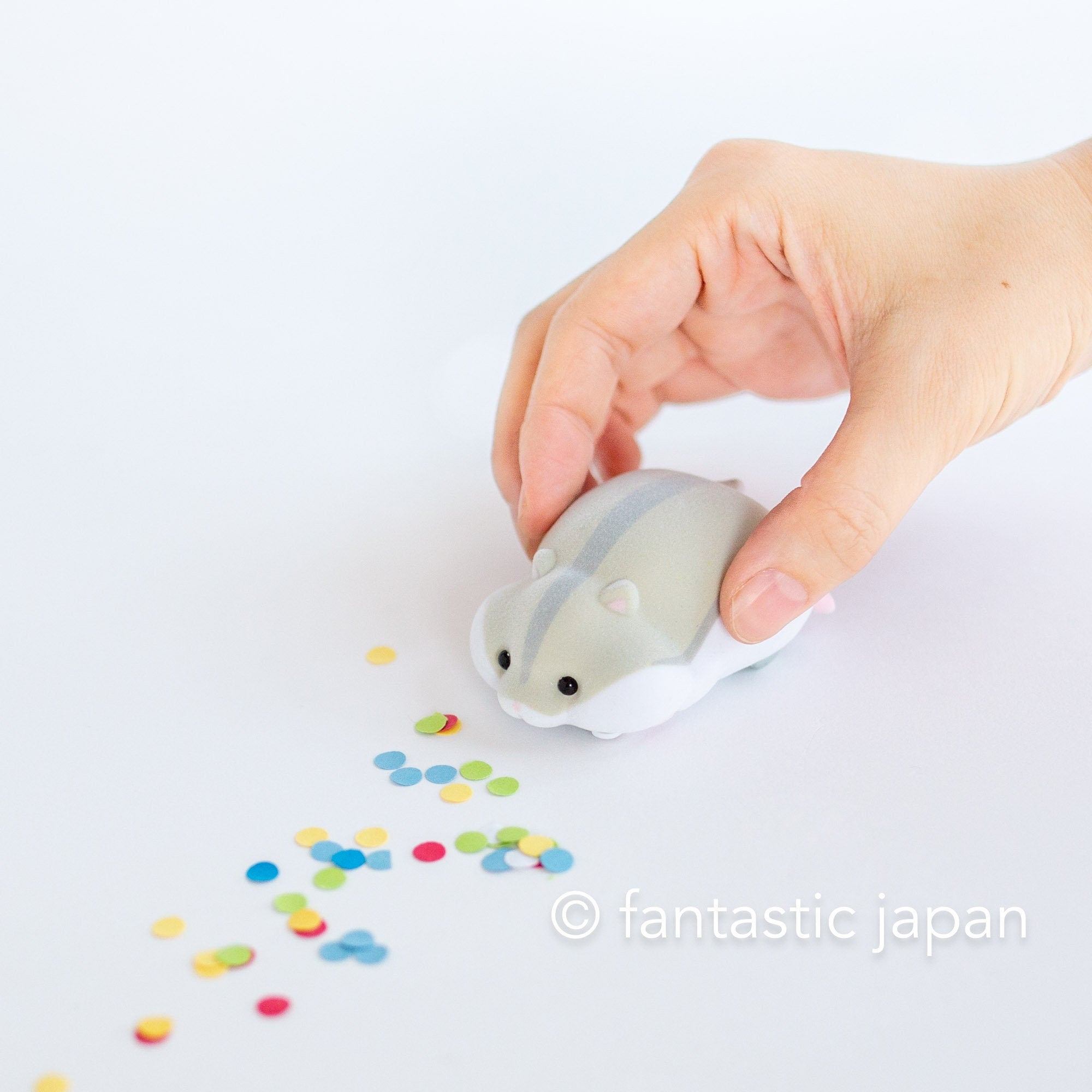 desktop manual mini eraser dust cleaner mogu mogu zoo - Djungarian