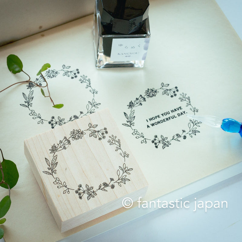 Hütte paper works Stamp -flower wreath 40-