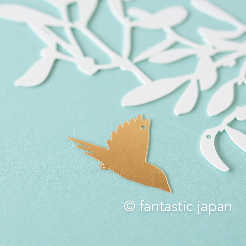 Decorative cutout hanging mobile -Nest bird- / nekonekodesign paper arts