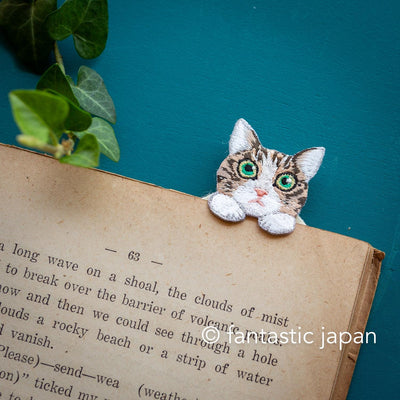 Cat bookmarker / brown tabby