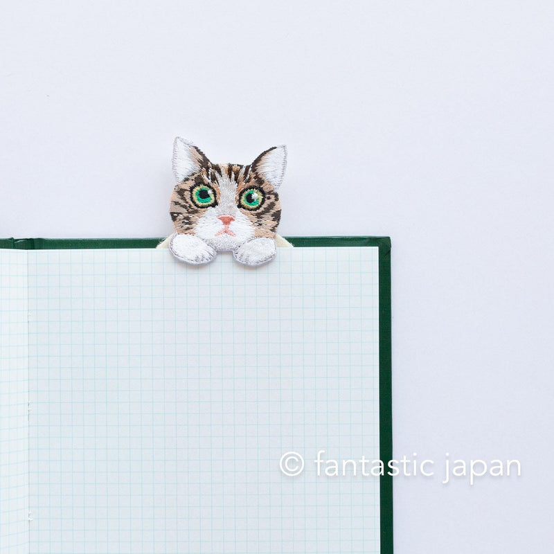 Cat bookmarker / brown tabby