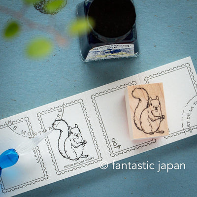 Hütte paper works Stamp -Japanese squirrel-