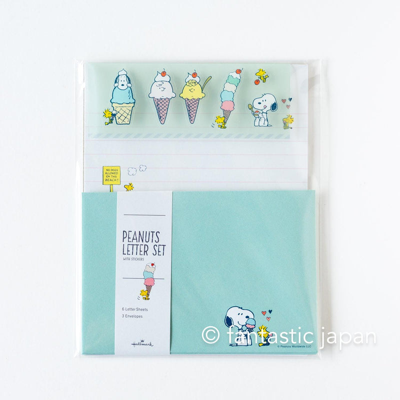 Hallmark / Peanuts Snoopy letter set / Let&