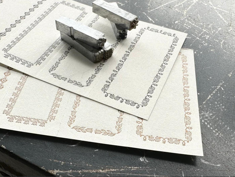 4 ornament label book -frame Black- / Oeda Letterpress