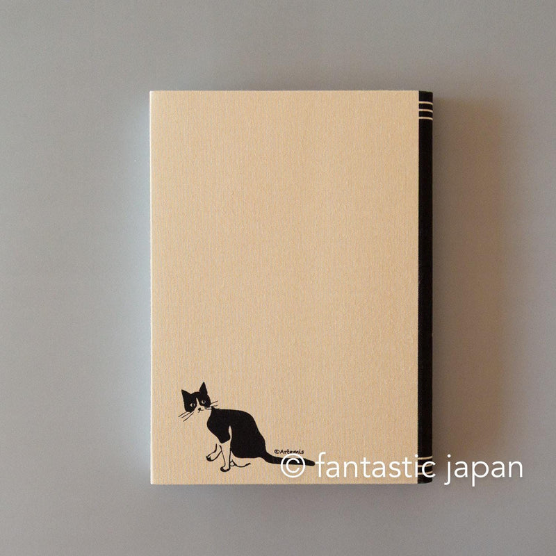 ARTEMIS / Three year diary -camel-