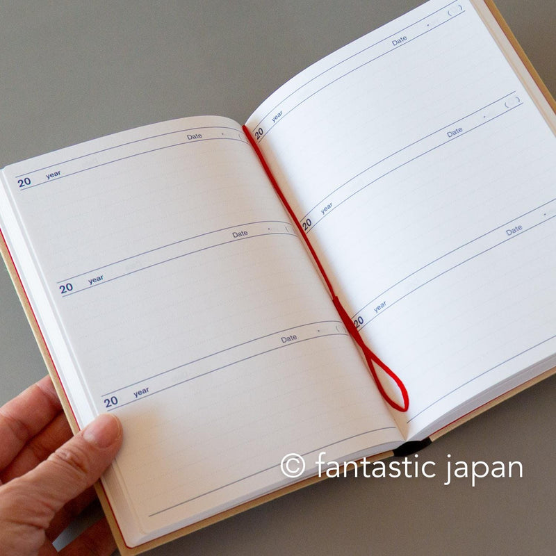 ARTEMIS / Three year diary -camel-