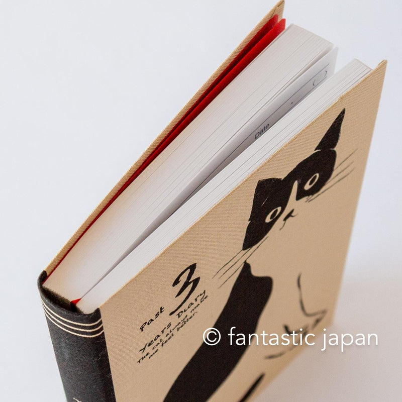 ARTEMIS / Three year diary -camel-