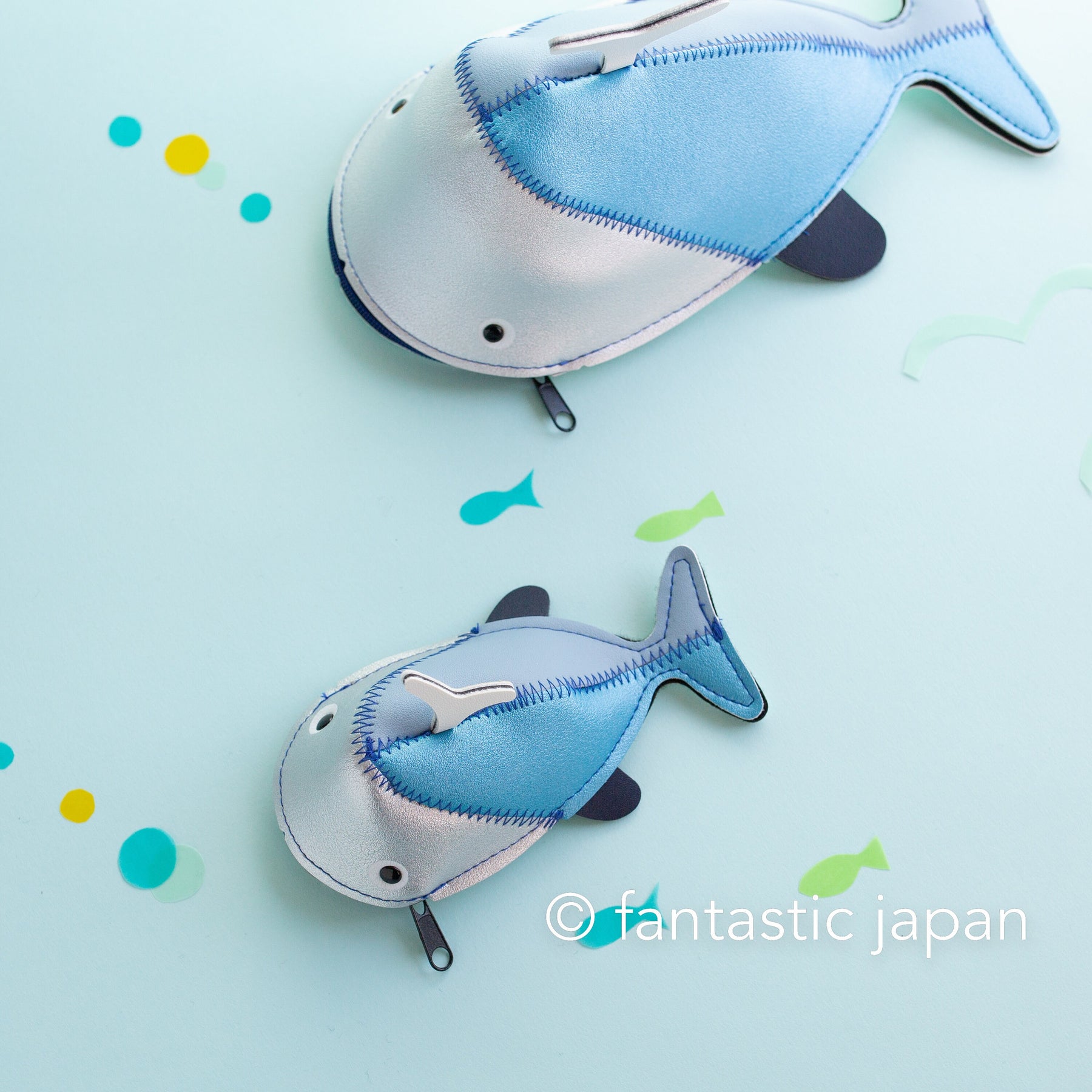Mini Whale Case -Silver & Blue- – Fantastic Japan